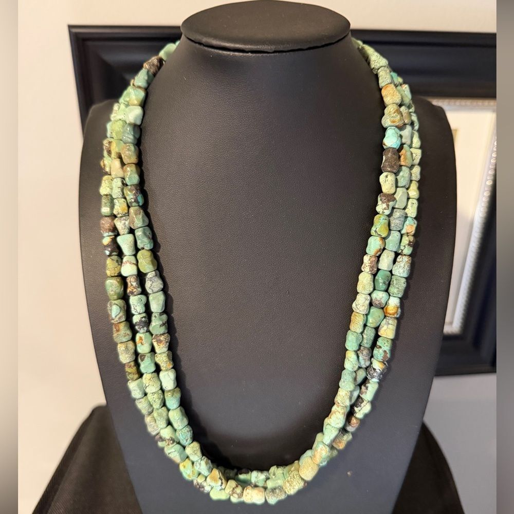22" Three strands of SOLID Turquoise beads w/ vintage 925 TAXCO clasp! - Picture 13 of 15